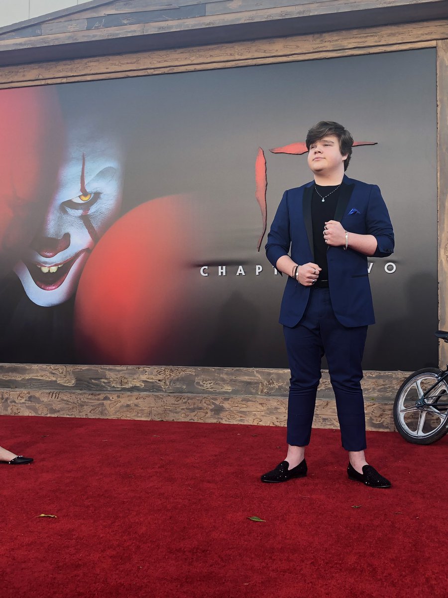 ITMovieOfficial's tweet photo. Losers cont. 🎈#ITMovie https://t.co/8dp69YoE3P