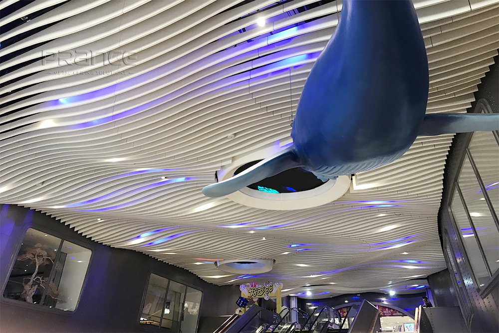 PRANCEbuilding's tweet image. Large shopping mall wavy #metalceiling solution

Ceiling theme: Ocean
Wavy metal square tube #ceiling system

prancebuilding.com/blog/2019/08/2…

Commercial Building Metal Ceiling Solution
Welcome to contact PRANCE.
E-Mail : info@prancebuilding.com

#ceilingsolution,#wavyceiling,#squaretube