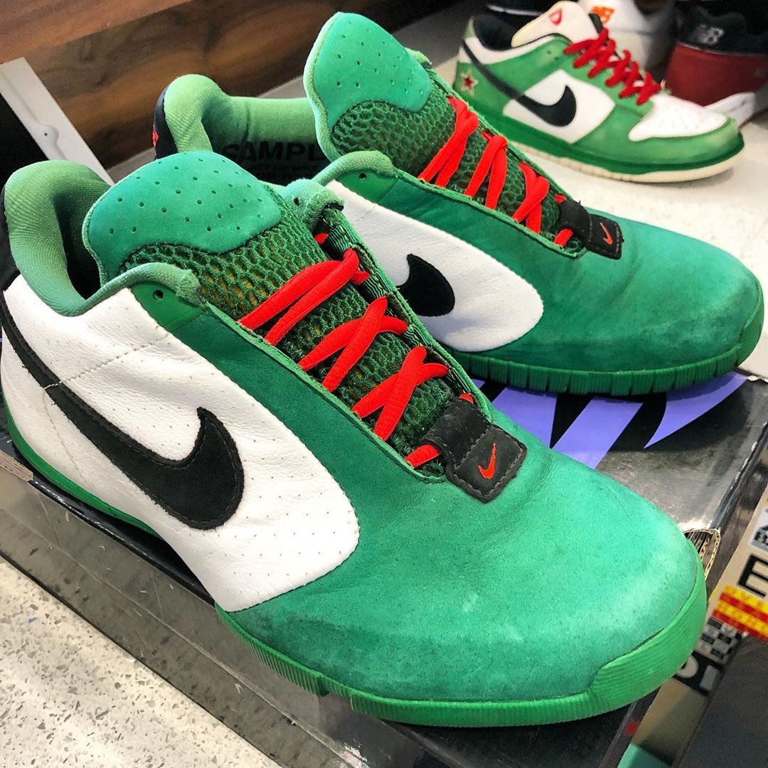 SoleCollector.com on Twitter: "A look extremely rare Heineken @nikesb samples. Is it time for the Dunks to make a return? ⁣ 📸: @TRUESTHAWAII https://t.co/hgqbmDisCq" / Twitter