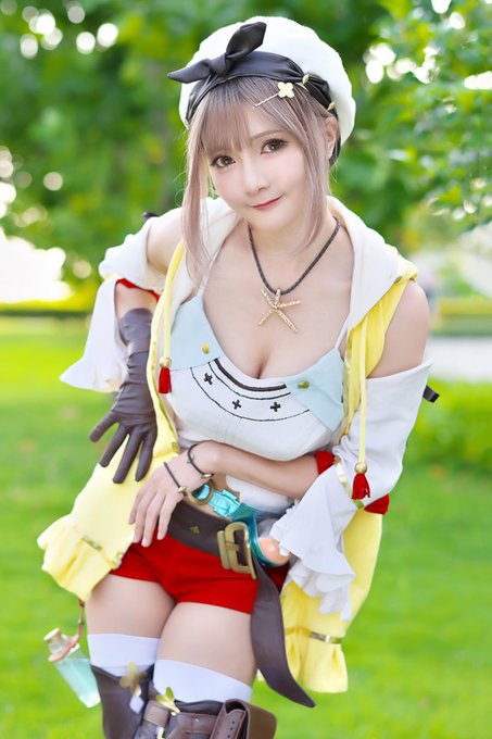 Twitterのコスプレ画像12