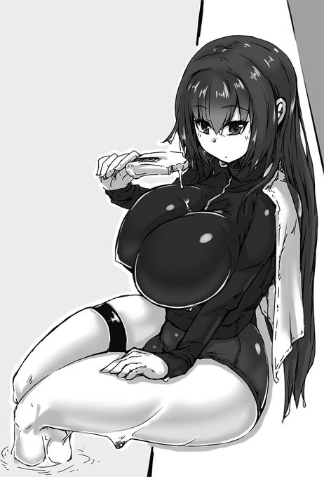 スカサハ=スカディちゃん。
SAIとSAI2で筆に固執していましたが、今回からはシャーペンライクなものに変えてみて ペン入れ試し書き。
トーン部分は数年ぶりのオフセットを考えているので、これからも要調整。

後 ラッシュガード+競泳水着は好き。

https://t.co/INSgXZ9zz7 