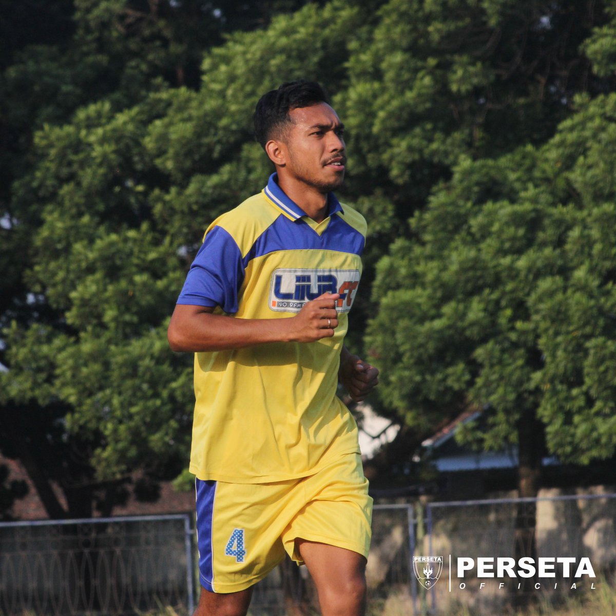 PERSETA1970's tweet photo. Fokus menghadapi Persemag 👀
Follow, Like & Subscribe
Twitter | Facebook & Youtube :
@ PERSETA1970 | PERSETA TULUNGAGUNG
________________________
#PersetaTulungagung #TulungagungKendel #NewHopeForBetter #Lasbas #Saguru https://t.co/TarhfEArJ7