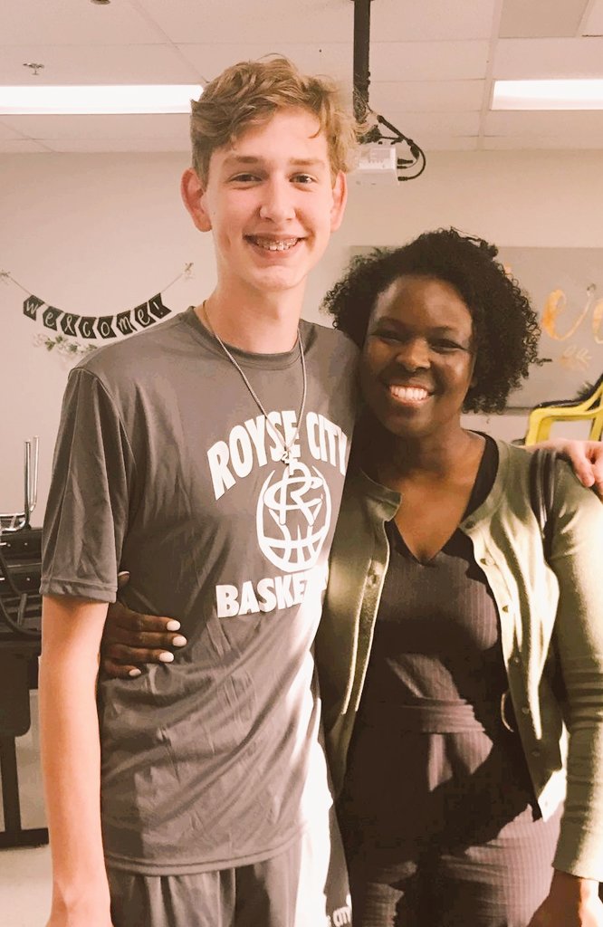 TKaicy's tweet photo. It was so good to see some of my former students this evening @RoyseCityHS. Thanks for this pic Mrs. Johnson! I have on heels and he's still taller. 😂 https://t.co/XoRs4jOw2Z