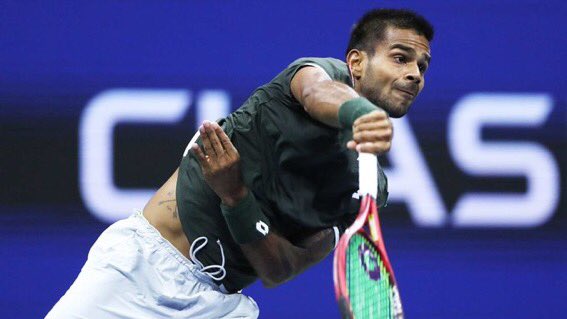 rakimuthyam's tweet photo. Not just qualified for U S Open but took the first set against legend Roger Federer! WELL DONE #SumitNagpal..👏👏🇮🇳 https://t.co/zOTg7x1Pl3