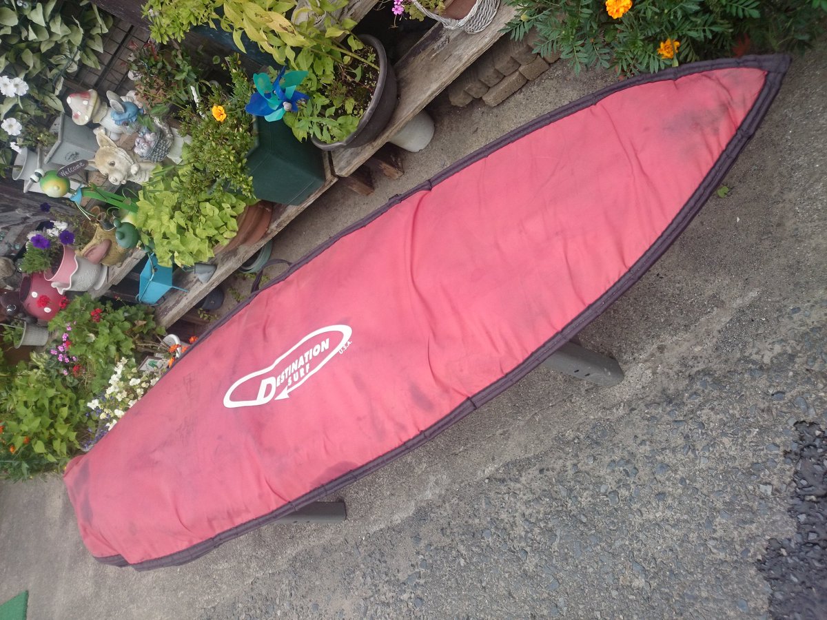 banasurf's tweet photo. またまたサーフボードリペアのお客さんご依頼入りました！どんどんお受けするので気になる方はBanasurfまでお問い合わせ下さい。#repair #surfboard #maintenance #Longboard https://t.co/p0xgXUFDJS