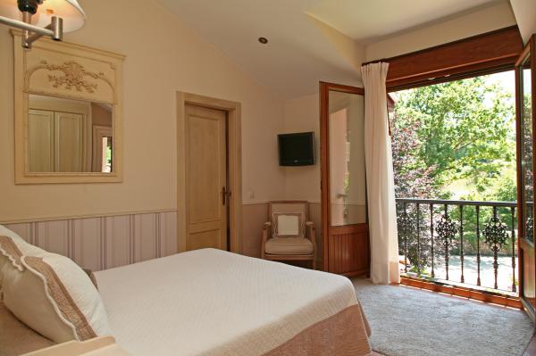 SelectaHotels's tweet photo. Despierta con unas vistas impresionantes al paraíso de color verde del norte de la península.
https://t.co/KVvus4nCuf https://t.co/GJlN6gonyF
