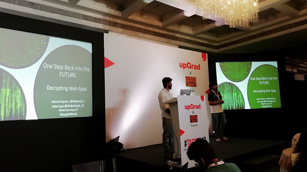 Prasad_Rider's tweet image. @akberali_e @AniketIngle_AI presenting on Taking a Step into the Future at #Tascon19