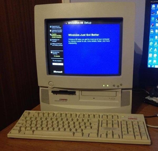 AdditionRecruit's tweet photo. #OnThisDay in 1993, Compaq Computer Corp. announced its Presario family of personal computers, intended to be user friendly and cheap. For $1,399, the Presario included a monitor, modem, and software.
#Tech #CompaqComputer #Presario #PC https://t.co/TgAzFFjXZG