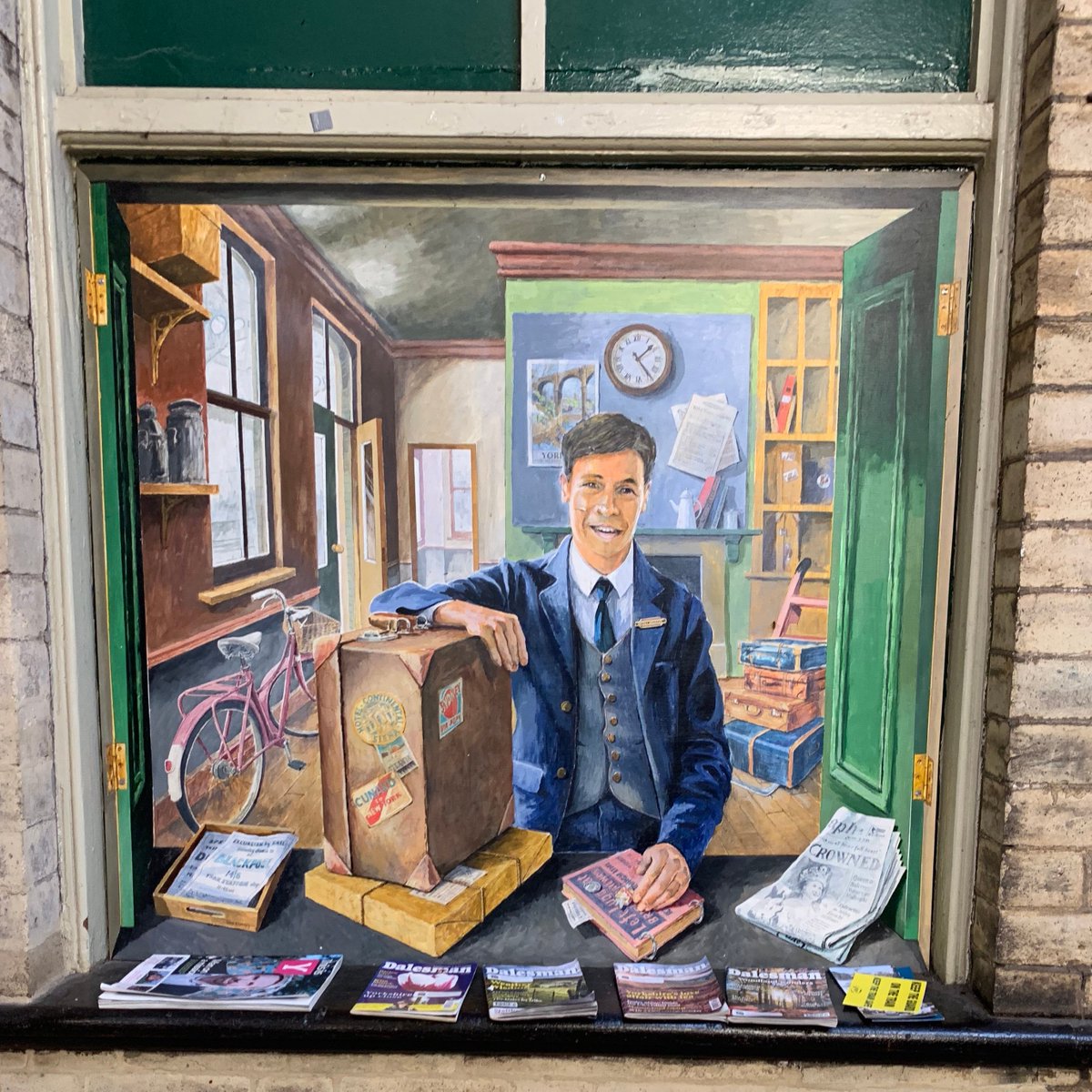 CommunityRail's tweet photo. Took the opportunity over the weekend to visit North Yorkshire's Knaresborough Station. 

A fantastic example of how a proactive friends group can make a station a welcoming hub for the community.

#CommunityRail https://t.co/1dC3ia6DLm