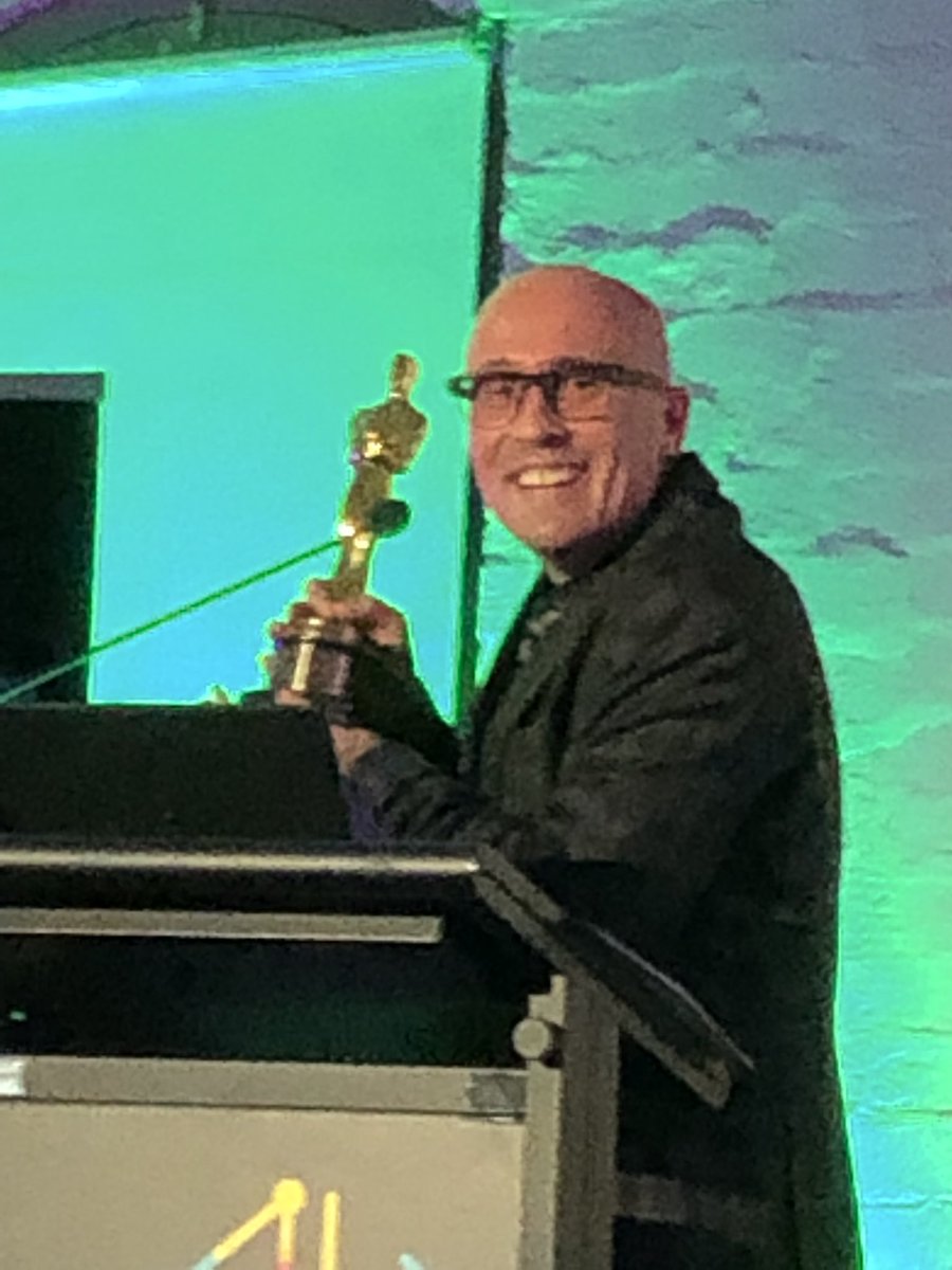 What Customers Want tweet media