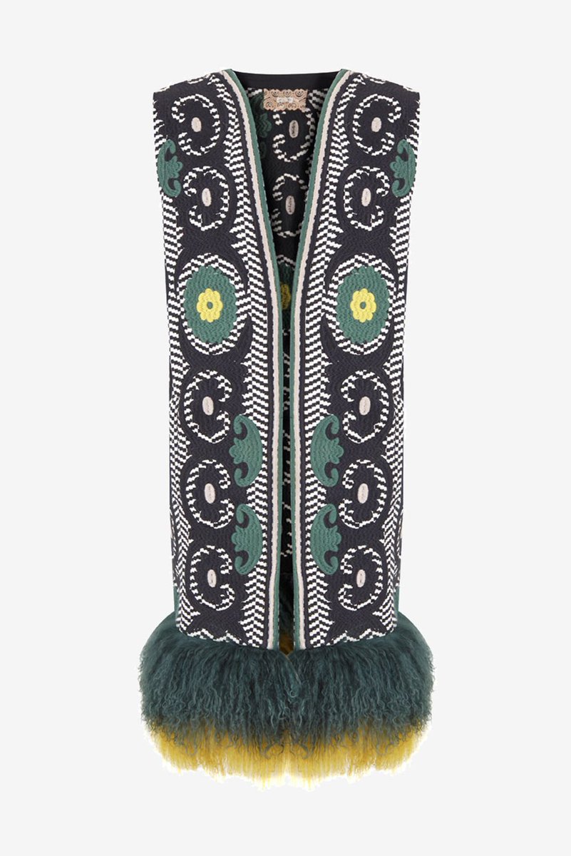 isatoropa's tweet photo. Los #chalecos van a seguir siendo una pieza clave en la colección de #otoño/invierno 2019-20
En https://t.co/hqYFeOpSQU lo sabemos y por eso seguimos trayendo #chalecos de todo tipo.
https://t.co/HNNtKRmdgT https://t.co/jQginizYcz