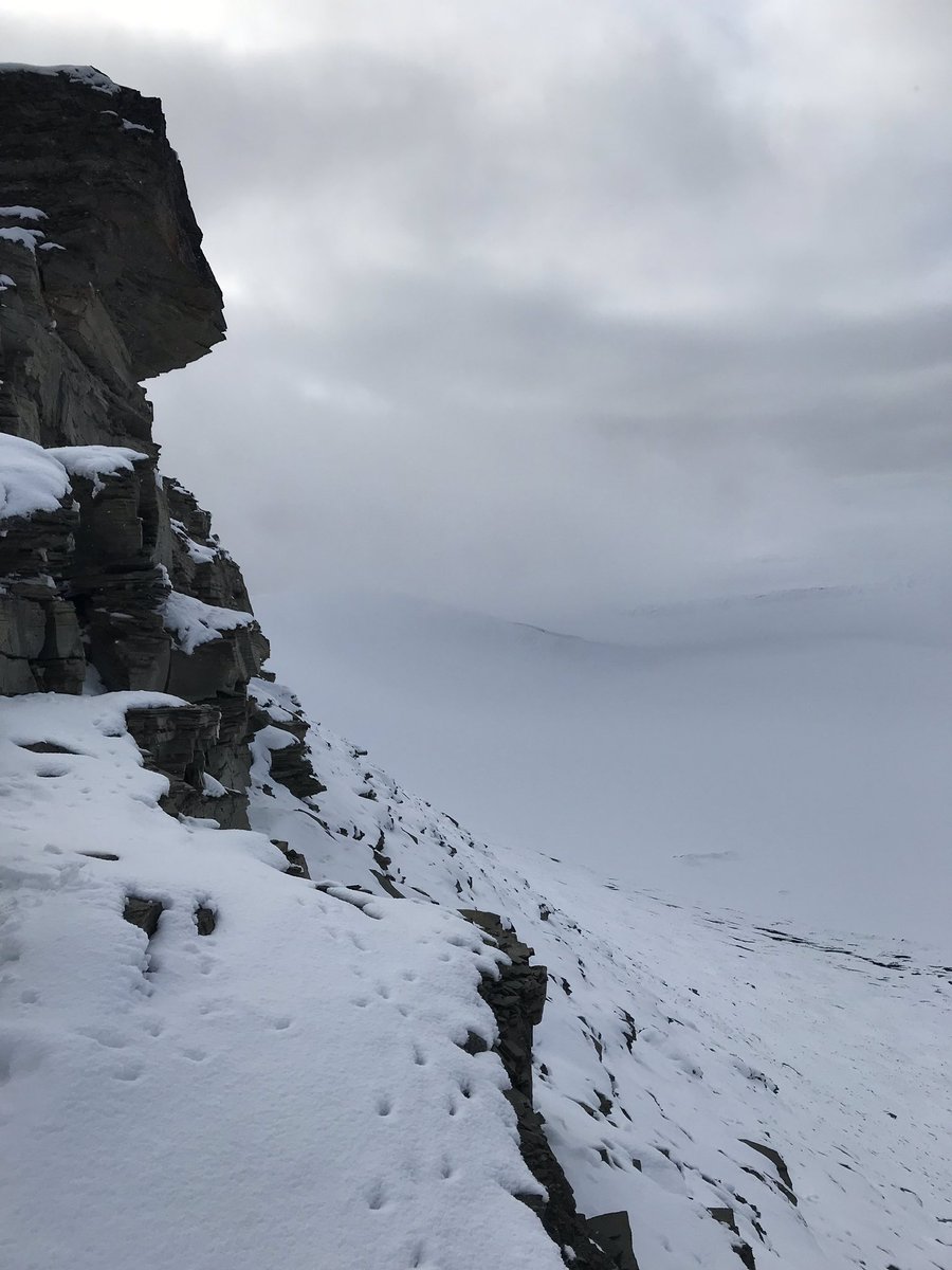 Experiencing the elements of the #Arctic during the BAS training course on field work in polar regions ❄️ No polar bears yet! @EnvEast #polarscience #longyearbyen