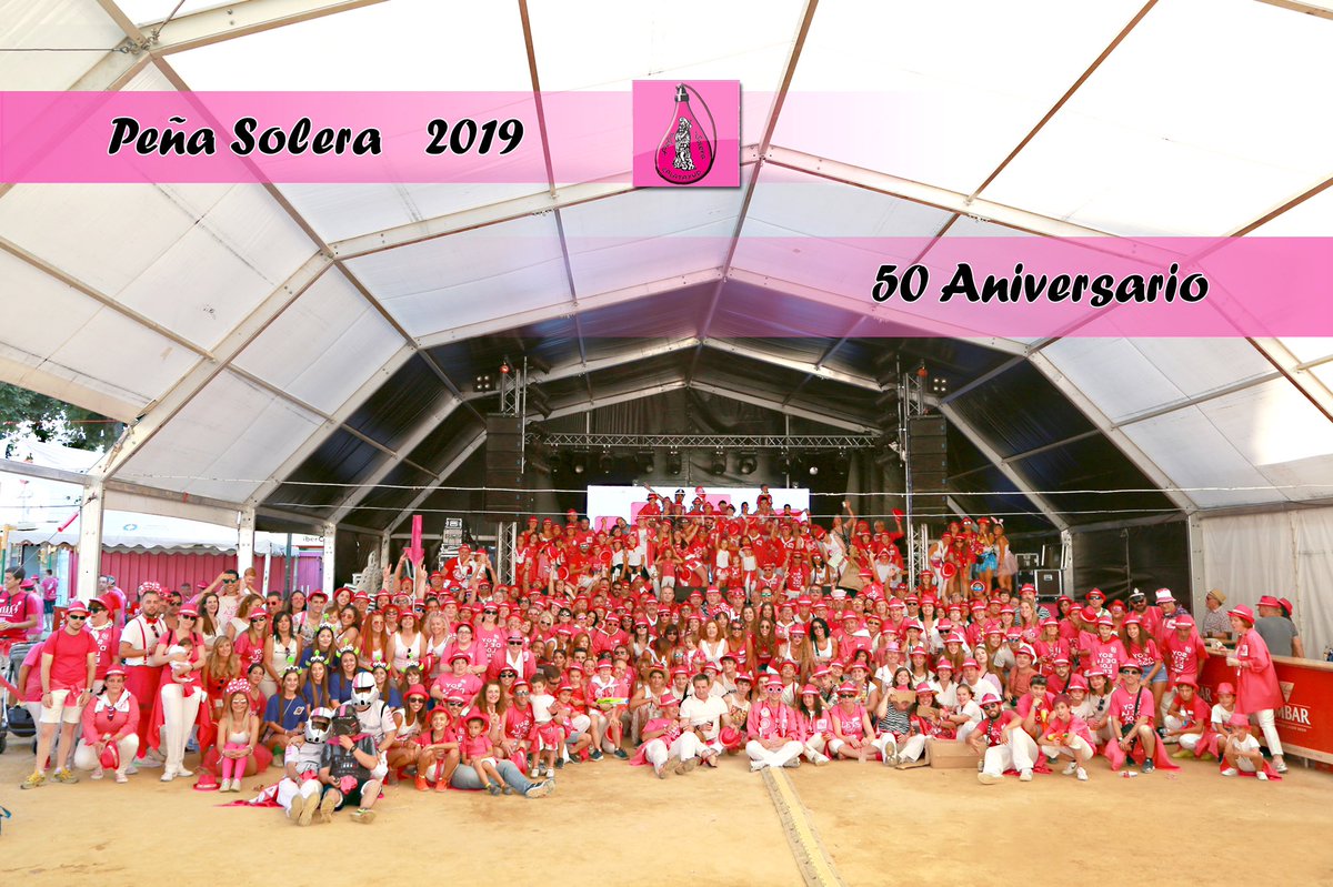 Una gran familia

¡GRACIAS A TOD@S!

#soydelasolera #50lera #thinkpink #estadodelafelicidad #calatayud #SR19