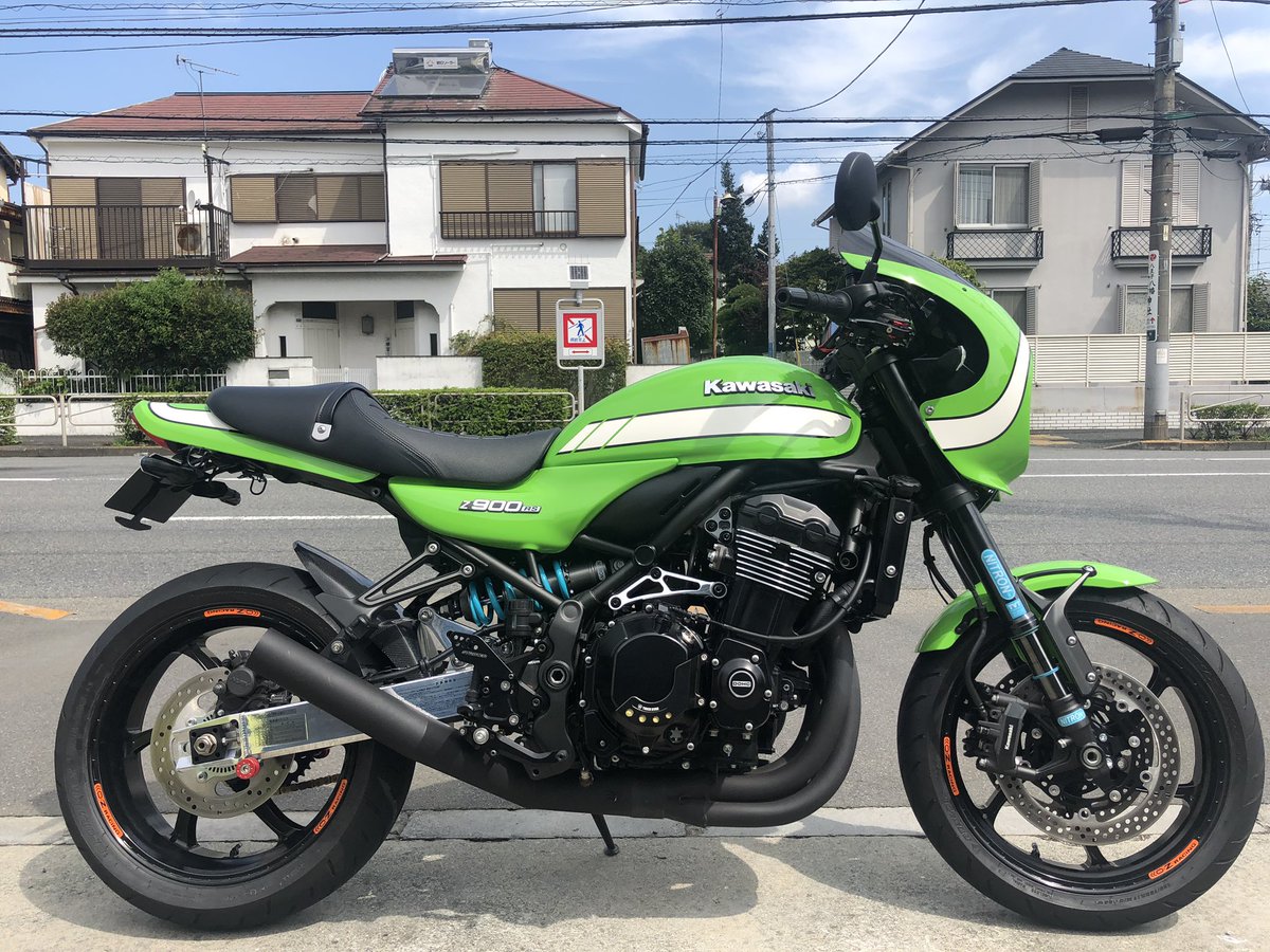 リアライズ スタッフ募集中 Pa Twitter Kawasaki Z900rs ｏｚホイールに交換しました 前後ナイトロンサスペンション スイングアームが変わっていたり 多数カスタム車両です 次はブレーキ周りのカスタムをするご予定だそうです 今後ともよろしくお願いします