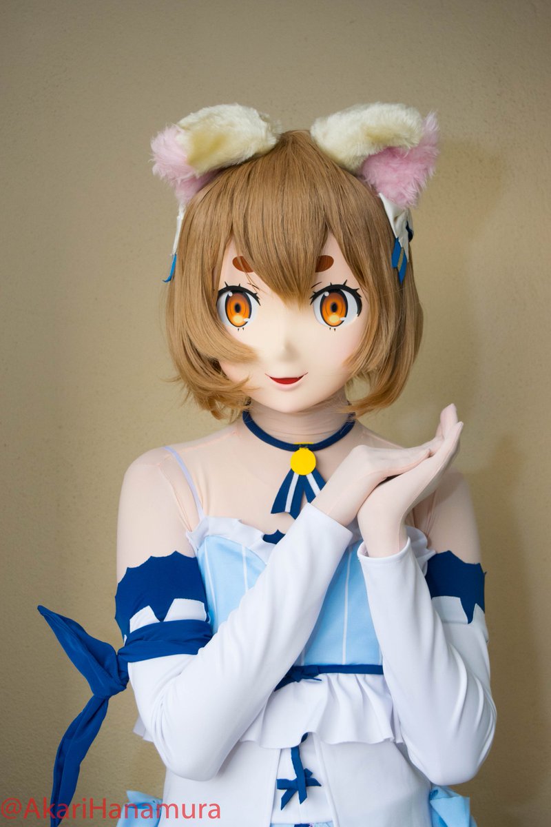 AkariHanamura's tweet photo. ふふふ、また着ぐるみクイズだ!🤔
あの可愛い猫ボイはあたしと信じれますか?フェリスちゃん着られた人は誰と思う?♥️
#Amg2018
📸 @BlueHawaiichan https://t.co/mvcEA7262N
