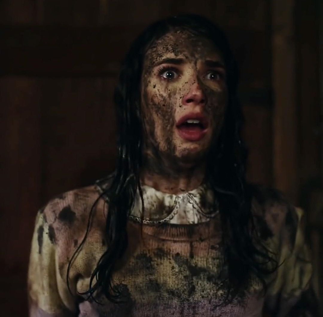 AHS_FRA's tweet image. Emma Roberts jouera le rôle de Brooke dans 'AHS: 1984' #AHS1984