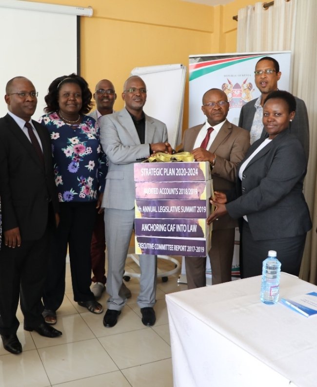 Kaberia_'s tweet photo. Yesterday, I and other outgoing members of the County Assemblies Forum (CAF) Executive Committee handed over requisite reports, ongoing programs and pending businesses to the incoming team. I do wish the newly elected team well. https://t.co/Rv3hqOWnF2