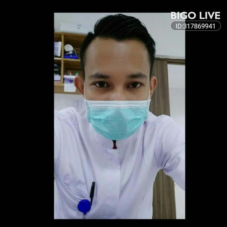 ea2c44ea720f46a's tweet photo. Masuk dan nonton LIVE Prince_💉 di #BIGOLIVE: Bercerita  
https://t.co/Gm4gf2fq5H https://t.co/03zKH5oB7v
