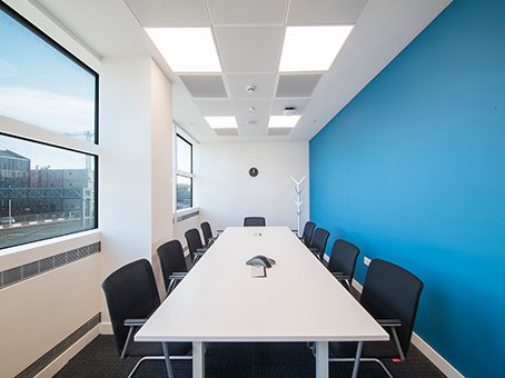 Regus Heathrow tweet media