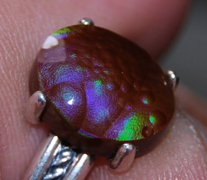 MarkARuiz's tweet photo. Hand carved all natural Slaughter Mountain Fire Agate Size 8 Sterling Silver ring
#marksminerals #allnatural #oneofakind #NOFILTER https://t.co/UqHeYaj4kl