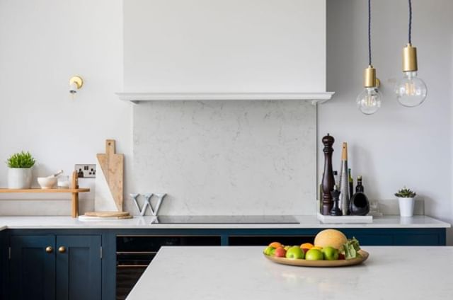 TOPSCO_worktops's tweet photo. Need advice on your new worktops contact us today.........

--

#quartz #interiordesign #kitchendecor #affordableluxury #homerenovations #joiner #development #lovefordesigns #homedesign #interiordecor #luxury #living #kitchen #kitchenworktops #homedevelopments https://t.co/AfSD2n3Lm8