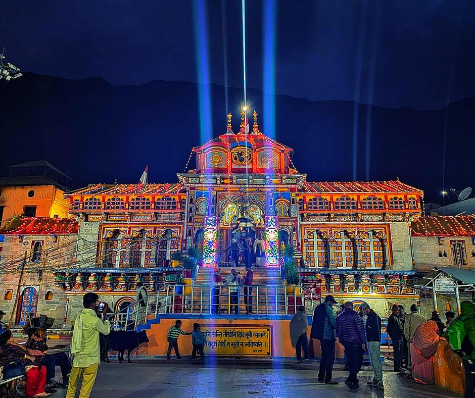 TourMyIndiaa's tweet photo. [POPULAR PACKAGE]

6 Days Badrinath Tour Package Starting From ₹10,900/-, know more about the same here (https://t.co/xkRQd9oHJo). . .😃
#CharDhamYatra2019

#Chardhampackage #spiritualtour #travel #SPIRITUAL #badrinathtour #badrinathdham #TuesdayThoughts https://t.co/rM59p7r8eu