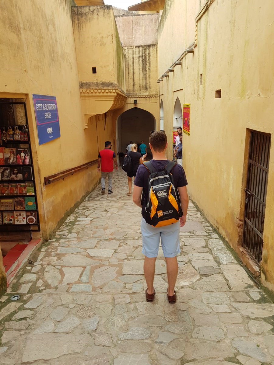 edwindoransport's tweet photo. Four of our team are on an inspection visit to #India this week looking at accommodation, sports facilities &amp; excursions. 

#sportstours
#Indiasportstours
#tourlife
#TajMahal https://t.co/cPiGhOdhqo