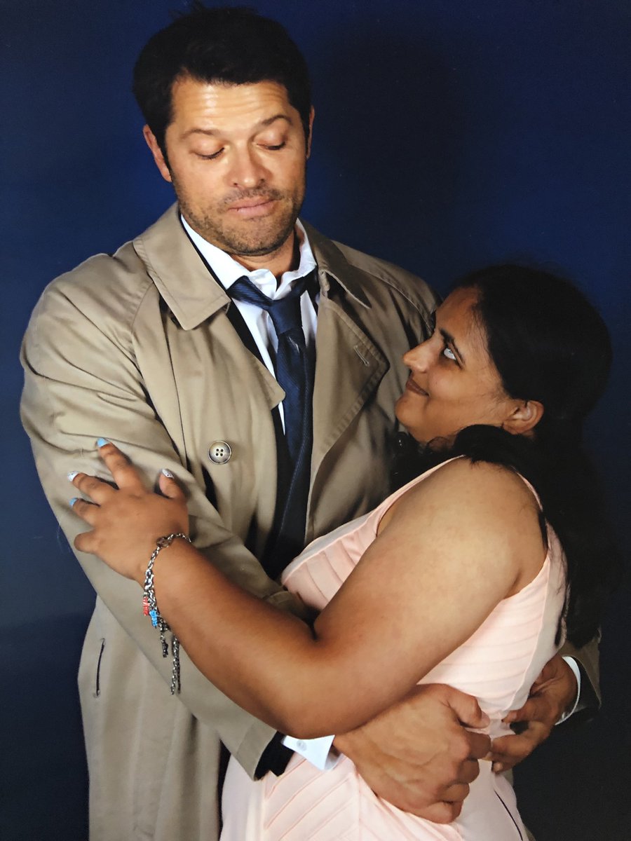 My pictures with Castiel   @mishacollins  we look great