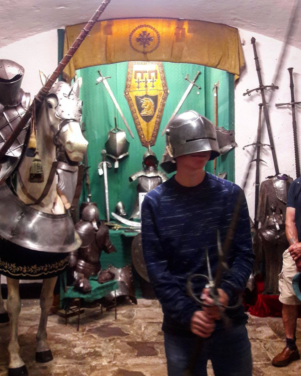 Belleek Castle tweet media