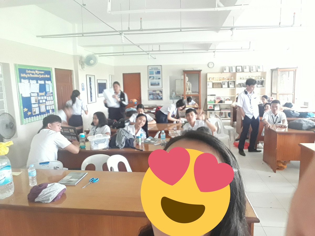 Day 09(odo in their natural habitat, procrastinating and rushing reqs + yay we won tagisan ng talino senior high division!! p.s not the most flattering angle)