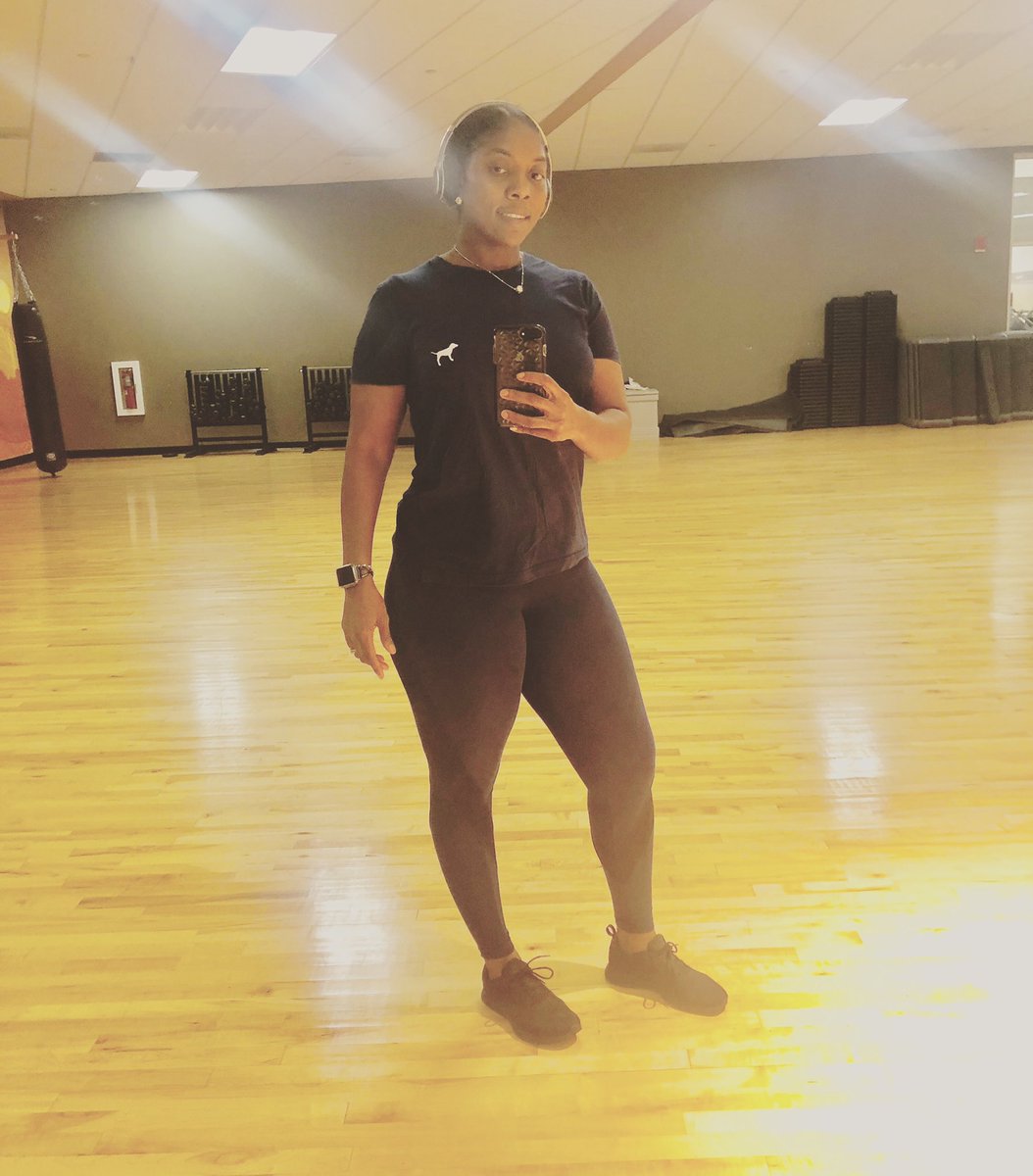 FearlessNFit's tweet photo. “Life's trials will test you, and shape you, but don’t let them change who you are.” #fearlessfightfitness #fearlesslyfit #mind #body #soul #neverquit #unique #stilltransforming #thestruggleisreal #fitmom #fitlife #health #wellness #fitmiami #pink #blessed #grateful #smileanyway https://t.co/wcIAZIZBxC