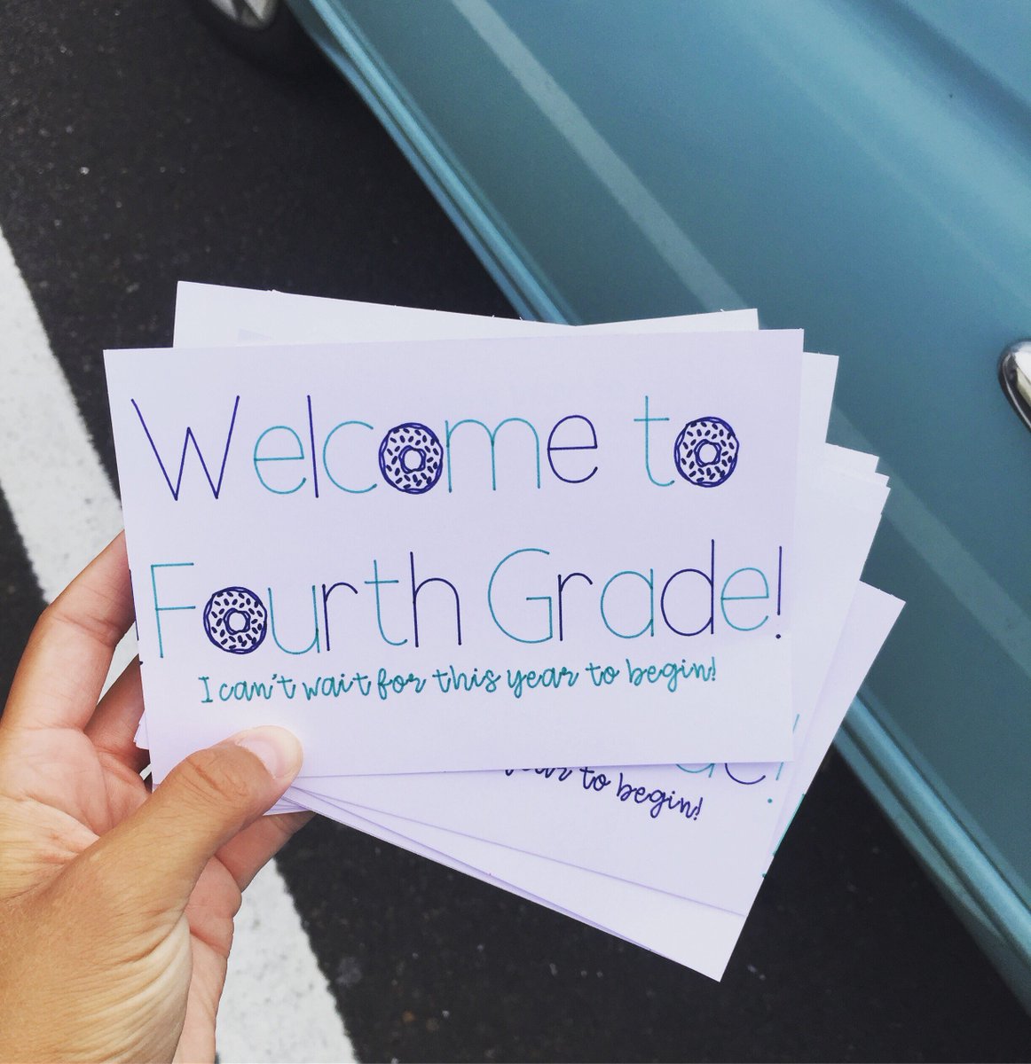 Just mailed all of my postcards out today 💙💛can't wait for the first day of school!!