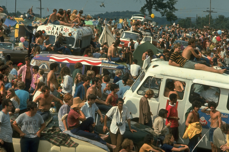 RollingStone's tweet photo. Woodstock kicked off 50 years ago today. The festival was a spectacular accident, propelled by the promise of rock &amp; roll. Here, David Fricke shares his memories of the historic event: https://t.co/qLQhbe4rL8 https://t.co/P1Pt5Mgi6W