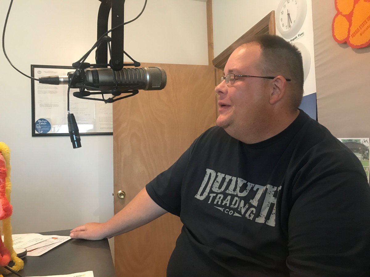 MeceolaTech's tweet photo. Tune into B103.9 80's and More to check out what Mr. Meinert has to say about IT at Meceola Tech! https://t.co/IhBg9Cb0XC