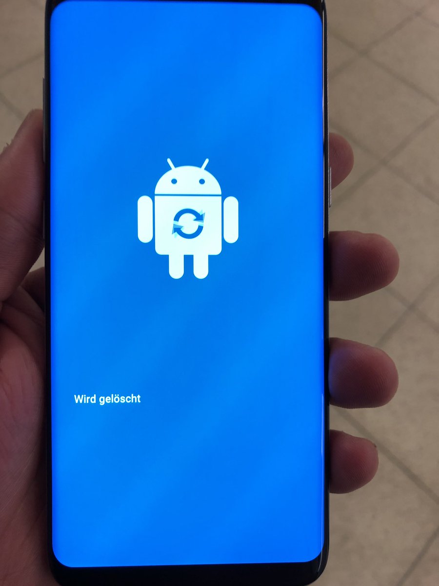 Sandro Odak Ich Weiss Nicht Welchen Beschissenen Knopf Ich Aus Versehen In Meiner Hosentasche Gedruckt Hab Aber Wenn Man Sein Android Wirklich Aus Der Hosentasche Loschen Kann Ist Das