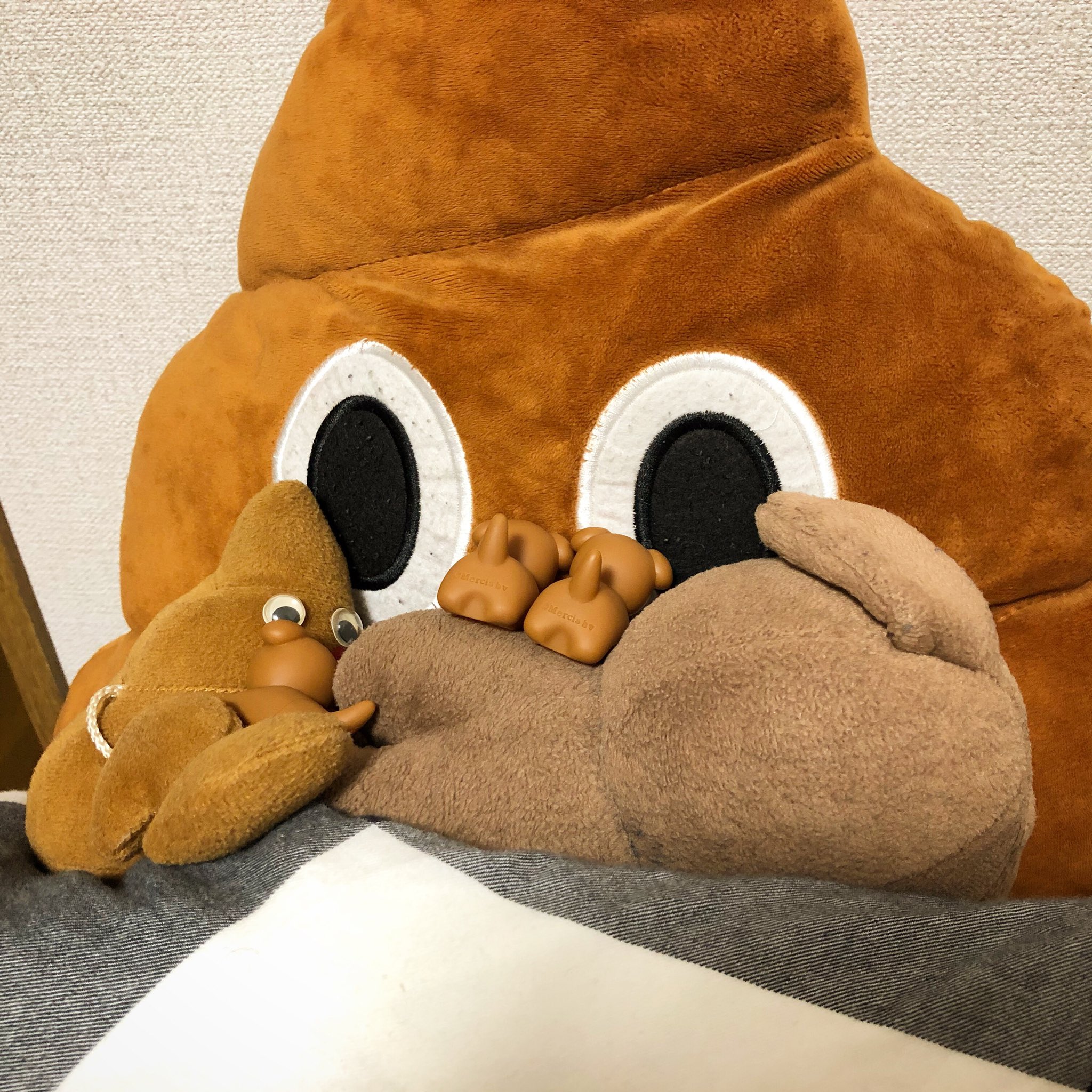 うんこくんファミリー けつ犬 親戚の こいぬ の面倒を見る 4 うんこくん けつ犬 寝てないで相手手伝ってよ ミッフィー スナッフィー Snuffy Miffy うんこ うんち いぬ ぬいぐるみ ぬいぐるみ部 ぬいどり うんこくんファミリー けつ犬 親戚の こいぬ の面倒を見る 4 うんこくん けつ犬 寝てないで相手手伝ってよ ミッフィー スナッフィー Snuffy Miffy うんこ うんち いぬ ぬいぐるみ ぬいぐるみ部 ぬいどり