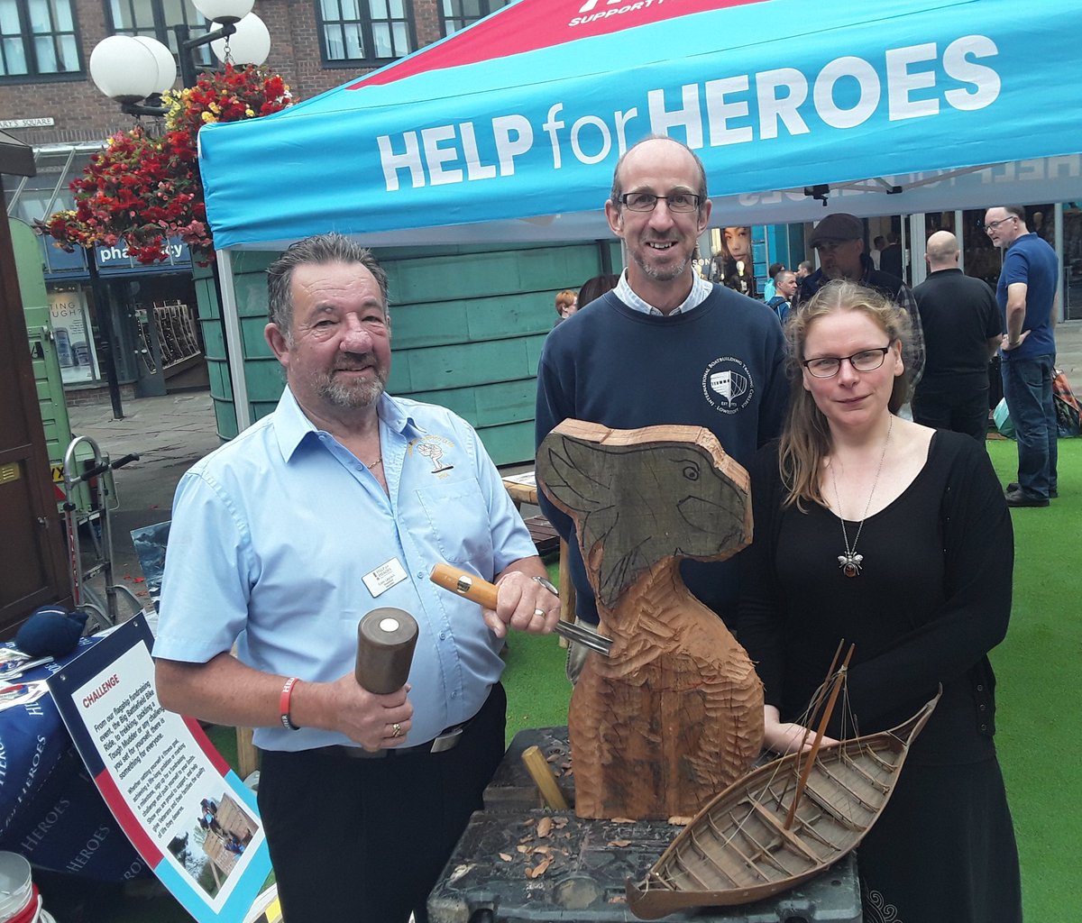 YArchaeology's tweet photo. Our team is at @JorvikViking with the guys from @HelpforHeroes talking about the Viking ship they are building at @PhoenixHouseRC and our upcoming #YourDIG exhibition #YATTakePart https://t.co/XSdw0hkCsm