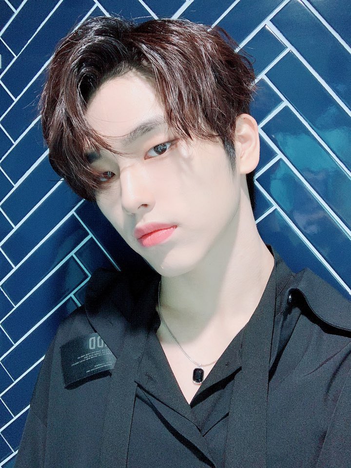 [🎁]

#유용하 #김태우 #이승환
#YOOYONGHA #KIMTAEWOO #LEESEUNGHWAN
#원더나인 #1THE9