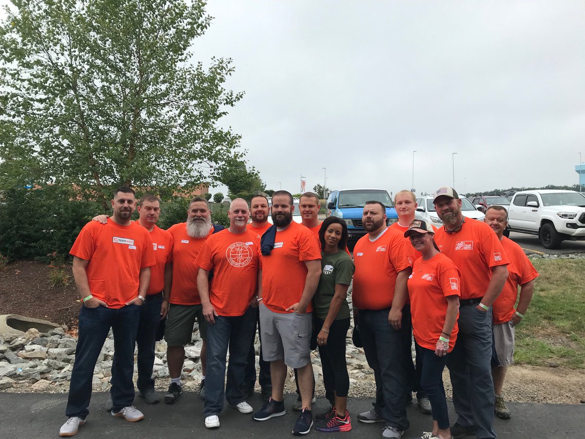 Jason Phillips (@jphillipsd176) on Twitter photo #operationbackpack D176 5000 backpacks down, 10,000 more to go!!
<a href="/JasonArigoni/">Jason Arigoni</a> <a href="/HomeDepotFound/">The Home Depot Foundation</a> #operationbackpack D176 5000 backpacks down, 10,000 more to go!!
<a href="/JasonArigoni/">Jason Arigoni</a> <a href="/HomeDepotFound/">The Home Depot Foundation</a>