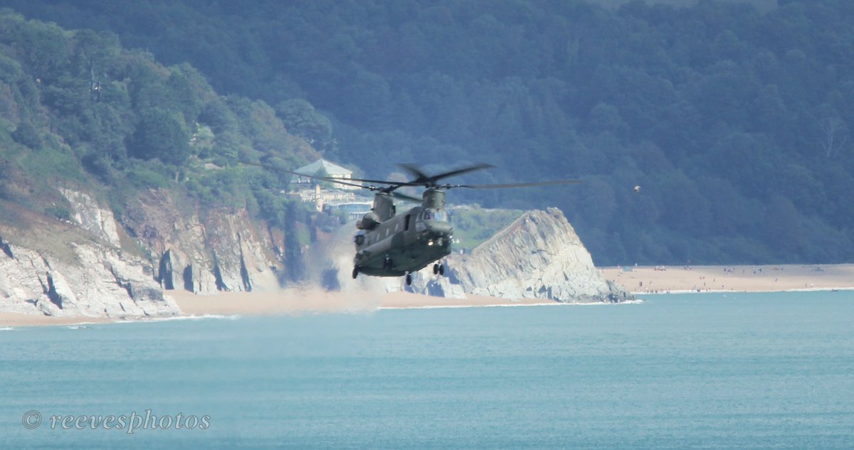NickReeves74's tweet photo. Great to see ZA720 from RAF Odiham over the South Devon coast this morning @RAF_Odiham @RoyalAirForce #bladeslap #military #raf #wokka #southhams #southdevon #devon #lovewhereyoulive https://t.co/cQOj26QAAT
