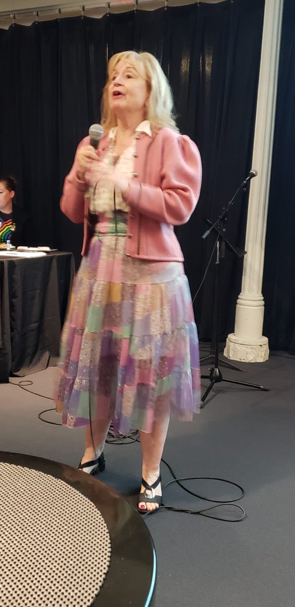 BPWMontreal1's tweet photo. Christine Poulin a anime Un pannel intitue la Parite et apres avec Louise Champoux Paille et Brigitte Legault de la CAQ https://t.co/Nb22nBzRo0