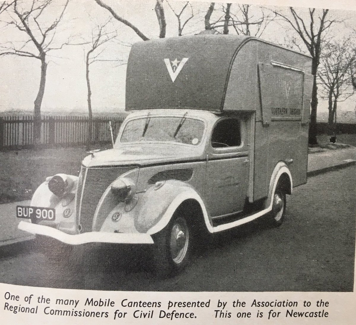MotoringAssist's tweet photo. When you've been around as long as we have you find some pretty cool things in the archive! This edition of Good Motoring from August 1941 features (among other things) our presentation of 14 mobile canteens to @RoyalVolService 😎 #ThrowbackThursday #87NotOut #RoadSafety https://t.co/f6e7g0MYb6