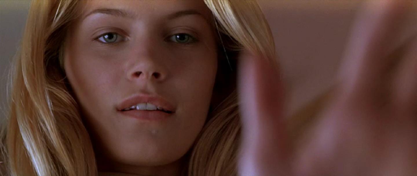 Twitter 上的 きぬきぬ 8 15はカナダ出身のモデルで女優 ナターシャ ヘンストリッジの誕生日 1974 8 15 Happy Birthday 近作はネトフリ ブラック ルーム セキュリティコール などなど 画像は スピーシーズ 種の起源 マキシマム リスク 隣の