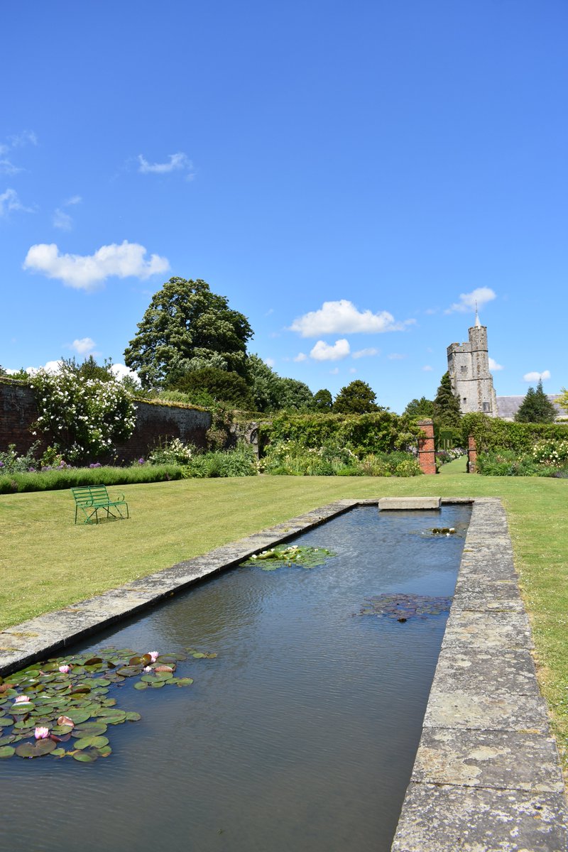 GoodnestonePark's tweet photo. It's happening this Saturday!!  Come to the gardens, see the art, hear the music, watch a performance and visit the café - tickets only £5, buy on the gate  Open from 12 - 5
https://t.co/aK5EiZFjjW
@OAN_HQ @greigburgoyne @VisitDover @VisitKent @Deal_Music_Arts @KentArtNet https://t.co/qQAHbTq8Cz