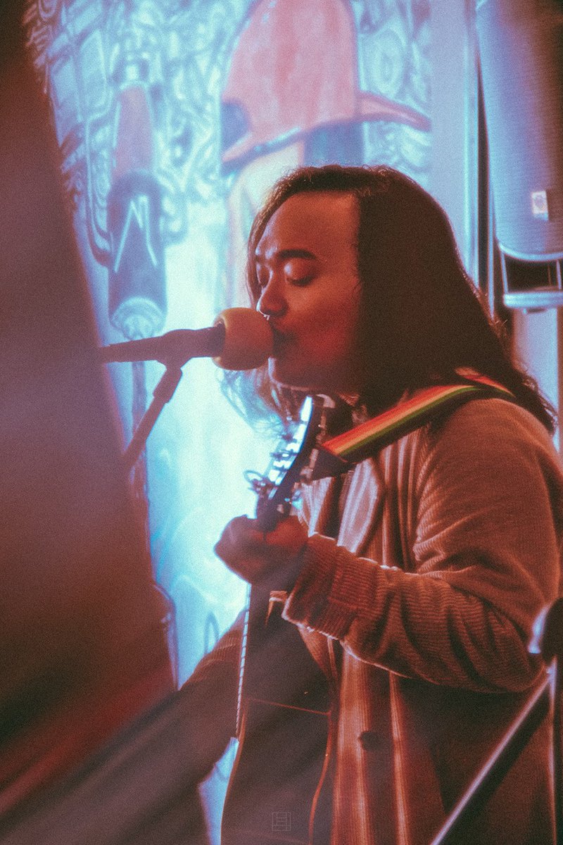 bplusdg's tweet photo. @ReeseKids @LNbuds @_Clarafied @TheCropTops @bernalesangelo | #STU3
He represented the Reese Kids for the gig's open mic. Proud of you always! 🙆♀️🧡
for more of my works visit
💻: https://t.co/8ozff4uCLL
📷: https://t.co/0Zg2eQ5JEQ https://t.co/IlVfGx5o3W