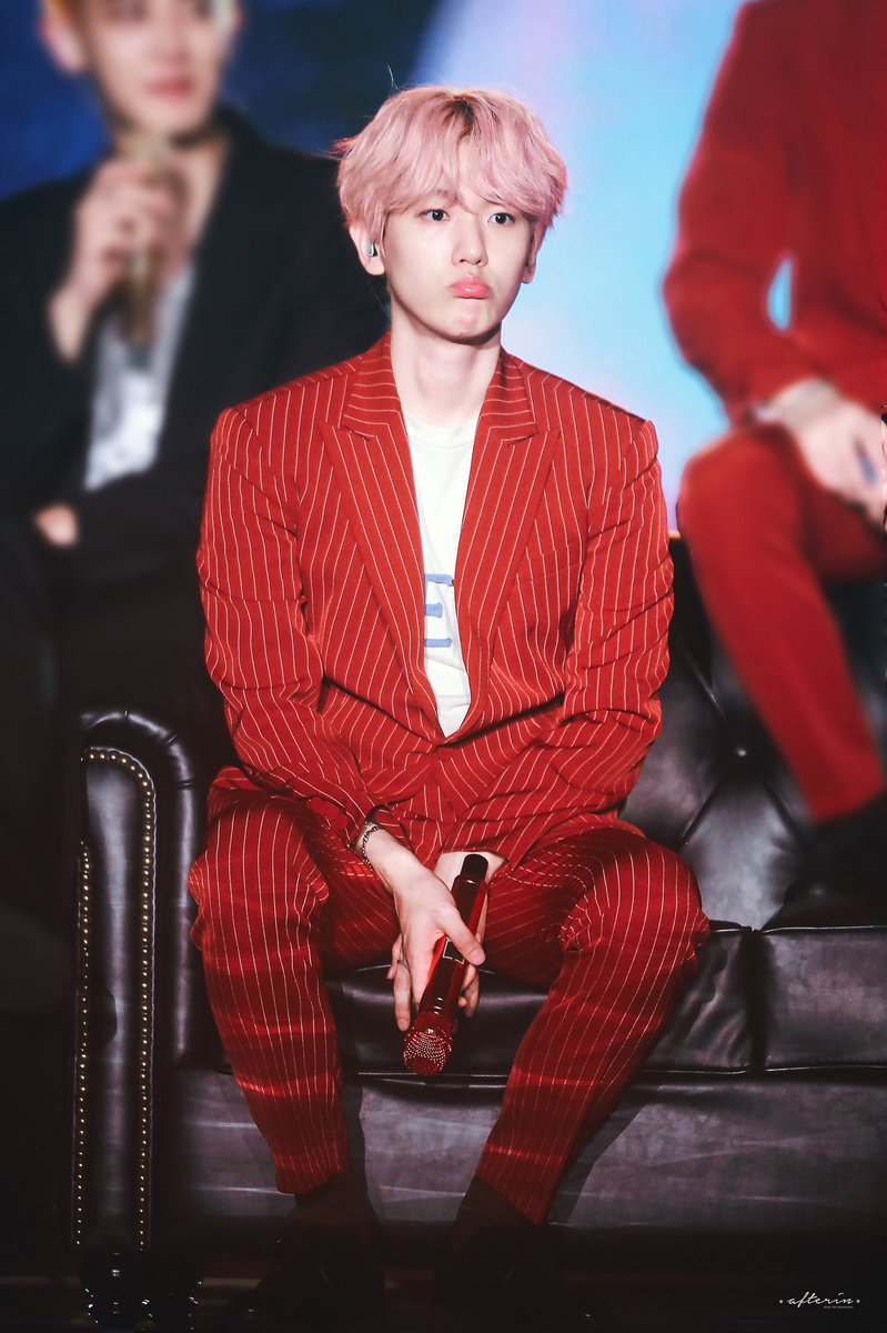 afterin56's tweet photo. #변백현 #BAEKHYUN #백현 
190811 EXpℓOration in HK
🍓🍓🍓

Please do not re-upload or re-edit.
Any request please DM.
@B_hundred_Hyun 
@weareoneEXO
#EXO https://t.co/xNvetw5FOu