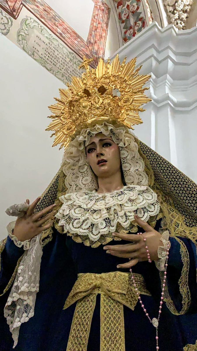SOLEMNIDAD #ASUNCIÓN | "María, el arca de la alianza que está en el santuario del cielo, nos indica con claridad luminosa que estamos en camino hacia nuestra verdadera casa, la comunión de alegría y de paz con Dios" (Benedicto XVI)
.
.
#HdaddelasPenas
#MartesSanto
