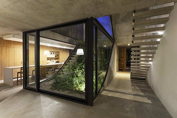 10Decoracion's tweet photo. #proyectos10 CASA MeMo.Icono de la #sustentabilidad .  Arquitectura #sostenible con @bamarquitectura en #Argentina. https://t.co/X327TapVui https://t.co/adliCtXOzP