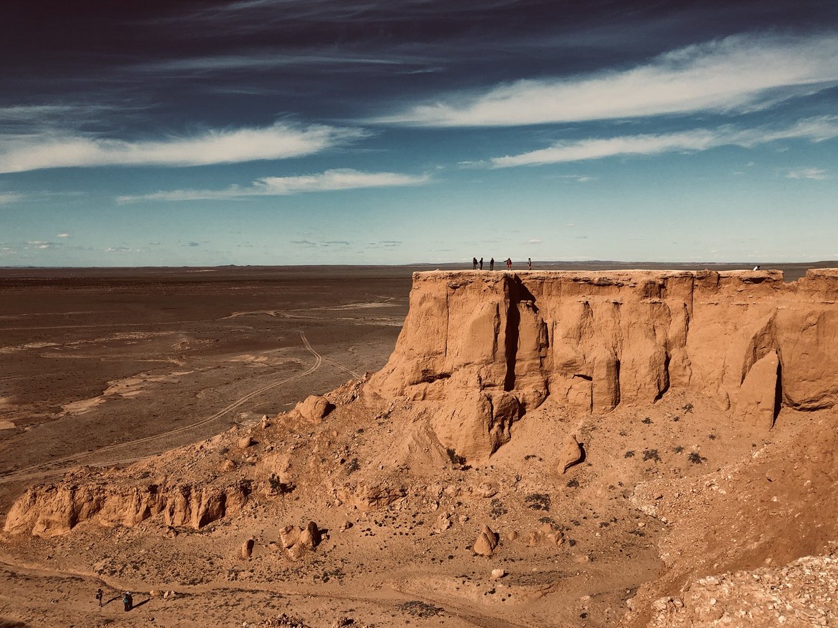 bespokemongolia's tweet photo. The #Dinosaurs of #Flamingcliffs formation in the #Gobi #Desert. dinosaur 🦖 🦖 🦕 🦕🦖🦕🦖🦕
#experiencemongolia 🇲🇳🇲🇳
#mongolia #gobidesert #destination #middleofnowhere #bayanzag #dinosauregg #sanddune #mongoliangobi #thegobi #travelphotography https://t.co/LuUAqNNmxD