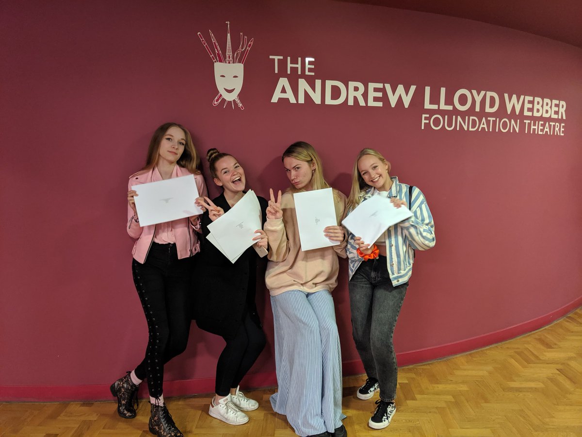 ArtsEdLondon's tweet image. ARTSED ENJOYS RECORD-BREAKING BTEC &amp;amp; A LEVEL RESULTS! 🎉👏 Congratulations to all our amazing Sixth Formers for doing so well - we couldn't be more proud!❤️ #alevelresults2019  artsed.co.uk/news/artsed-en…